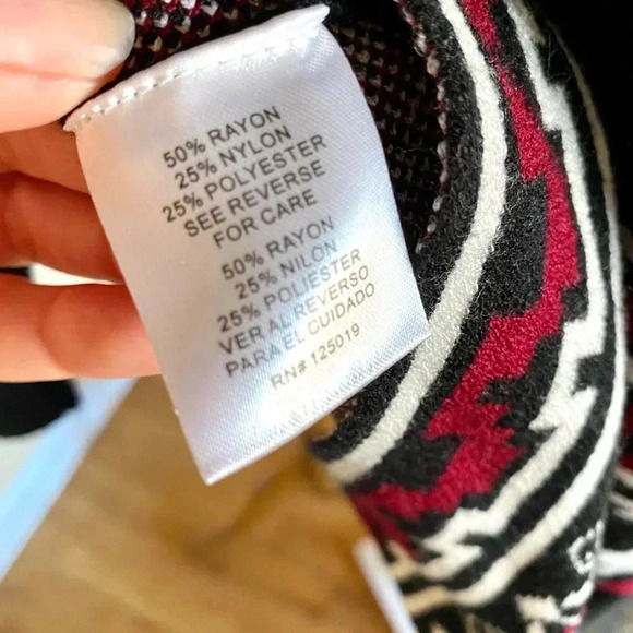 Joseph A Black Aztec Pattern Sweater Women’s XS - Picture 6 of 9